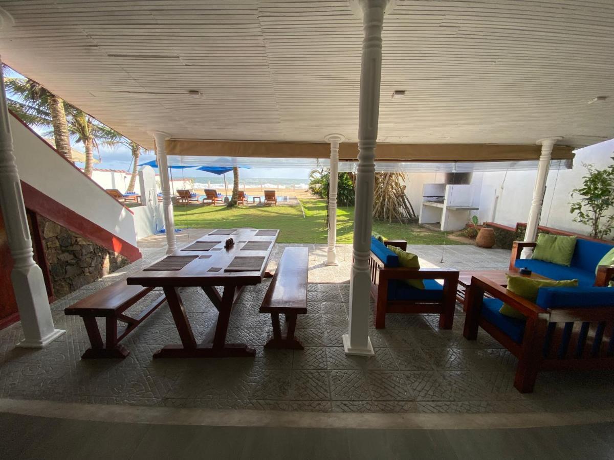 Tropical Beach House Hikkaduwa Eksteriør bilde